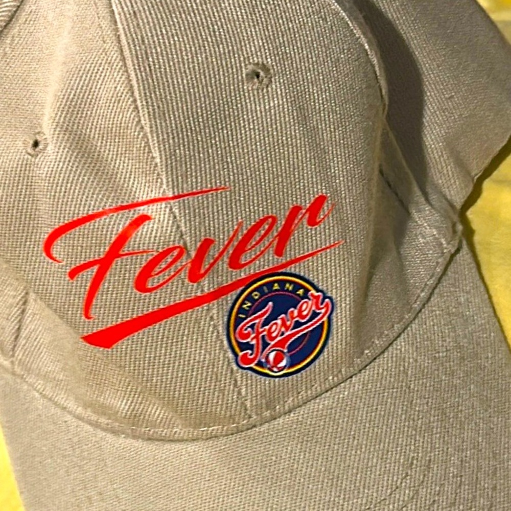 NWOT Indiana Fever Unisex Cap
